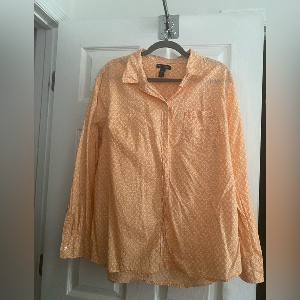 GAP Button Down Shirt XL